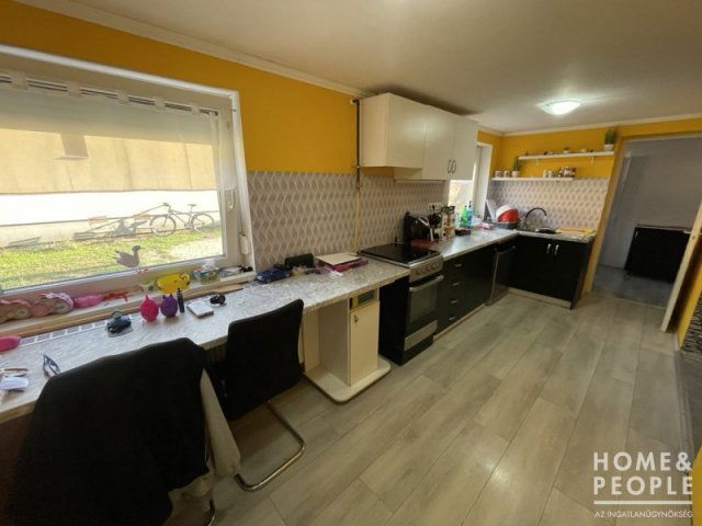 Eladó családi ház, Maroslelén 39.99 M Ft, 4 szobás