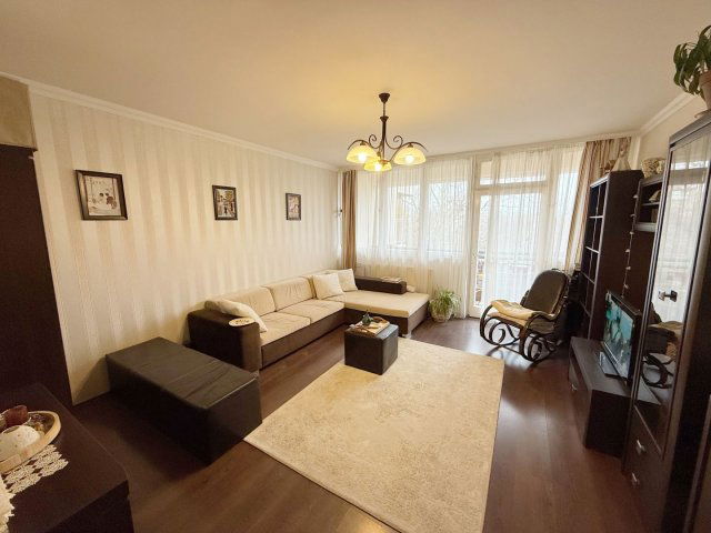 Kiadó téglalakás, albérlet, Debrecenben 270 E Ft / hó, 3 szobás