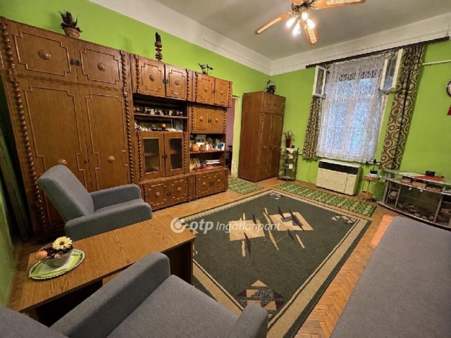 Eladó téglalakás, Budapesten, X. kerületben 34.9 M Ft