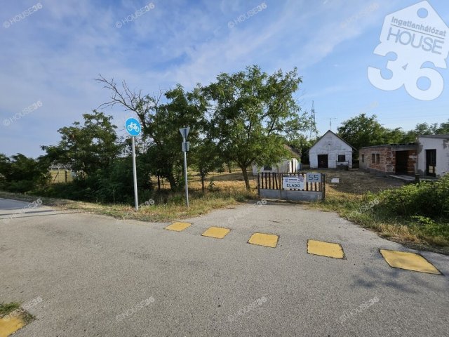 Eladó mezogazdasagi ingatlan, Kecskeméten 24.9 M Ft, 3 szobás