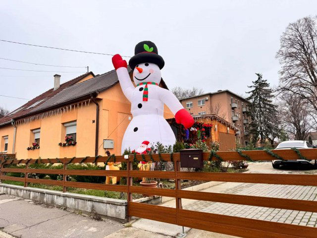 Eladó családi ház, Pécsett, György utcában 65.9 M Ft, 2 szobás