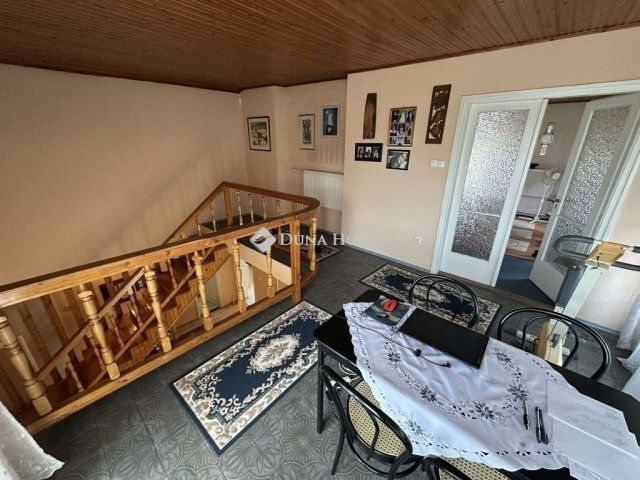 Eladó családi ház, Albertirsán 80.9 M Ft, 5 szobás