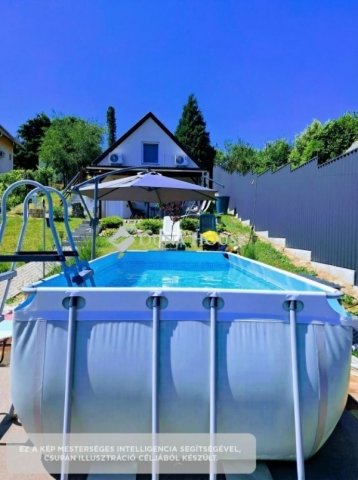 Eladó nyaraló, Dorogon 34.5 M Ft, 2 szobás / költözzbe.hu