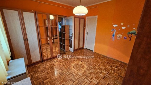 Eladó téglalakás, Egerben 43.5 M Ft, 2 szobás