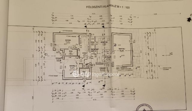 Eladó családi ház, Paloznakon 250 M Ft, 6 szobás