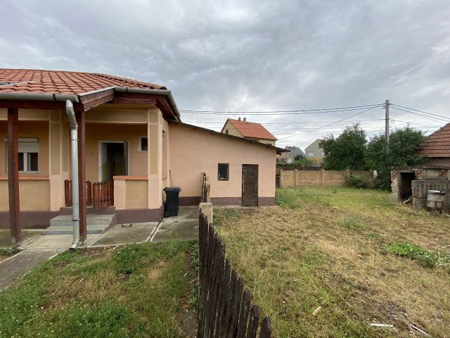 Eladó családi ház, Sajóládon 28.9 M Ft, 2 szobás
