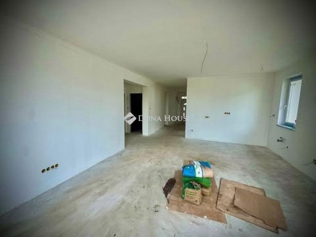 Eladó családi ház, Dunavarsányban 125 M Ft, 5 szobás