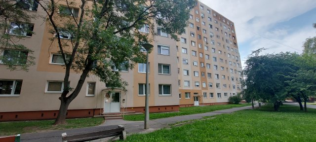 Kiadó panellakás, albérlet, Miskolcon 100 E Ft / hó, 2 szobás