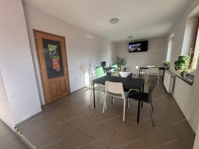 Eladó üzlethelyiség, Tatabányán 31 M Ft, 1 szobás