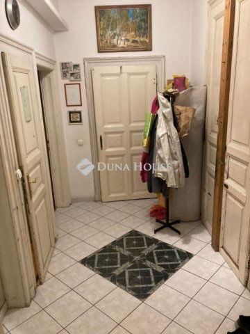 Eladó téglalakás, Budapesten, VIII. kerületben 90 M Ft, 4 szobás