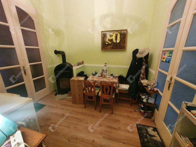 Eladó téglalakás, Nagykanizsán 27.9 M Ft, 3 szobás