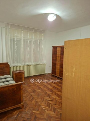 Eladó családi ház, Hajdúböszörményen 48.5 M Ft, 2 szobás