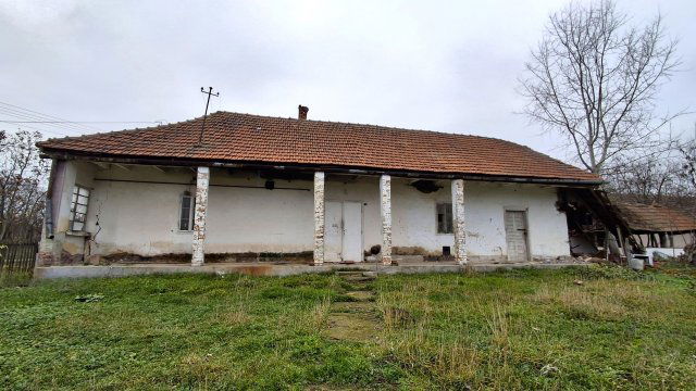 Eladó családi ház, Zaránkán 3.65 M Ft, 2 szobás