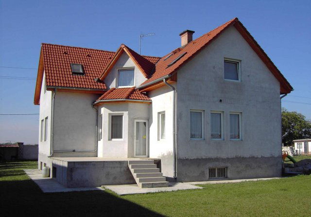 Eladó családi ház, Érden 149.9 M Ft, 7 szobás