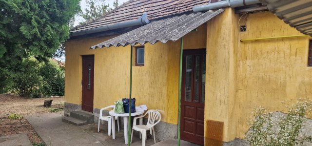 Eladó családi ház, Nagylókon 20 M Ft, 3 szobás