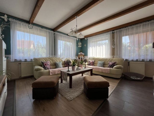 Eladó családi ház, Balatonfűzfőn 119.9 M Ft, 4 szobás