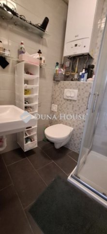 Eladó téglalakás, Pécsett 65.9 M Ft, 1+2 szobás