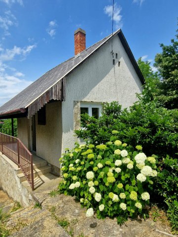 Eladó nyaraló, Zalaegerszegen 17.9 M Ft, 1+1 szobás