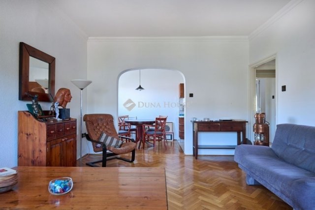 Eladó téglalakás, Budapesten, III. kerületben 85.5 M Ft
