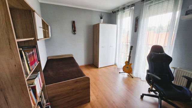 Eladó sorház, Szigetszentmiklóson 77.4 M Ft, 4 szobás