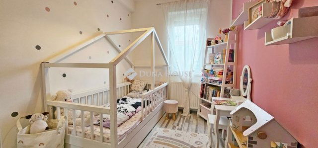 Eladó családi ház, Szombathelyen 84.99 M Ft, 4 szobás