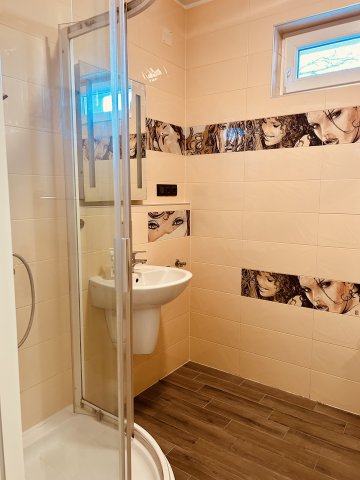 Eladó téglalakás, Keszthelyen 52.49 M Ft, 2 szobás