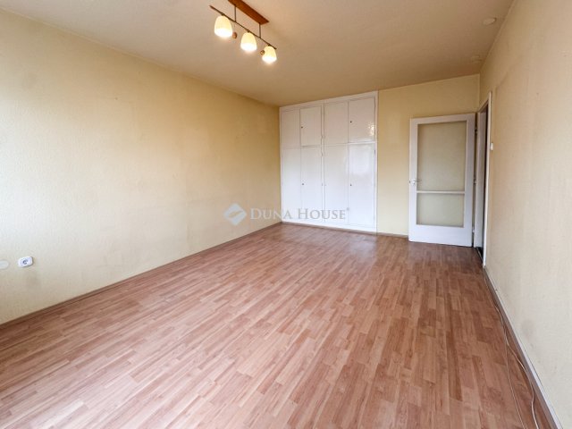 Eladó panellakás, Nagykanizsán 30.9 M Ft, 2 szobás