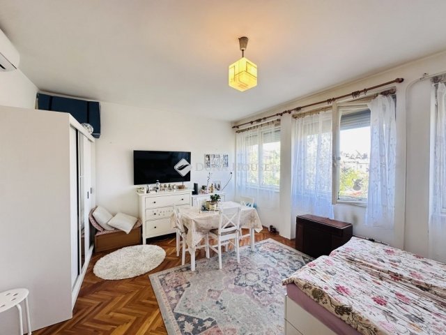 Eladó téglalakás, Budapesten, IV. kerületben 52.9 M Ft, 1 szobás