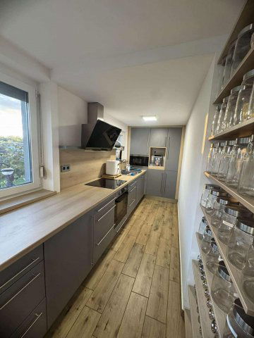 Eladó családi ház, Kimlén 67.9 M Ft, 3 szobás