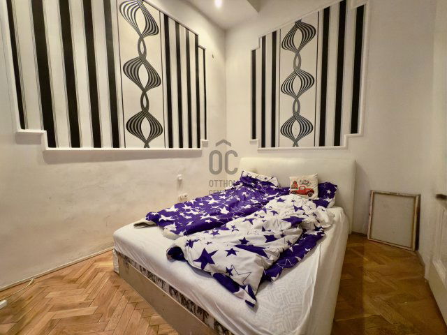 Eladó téglalakás, Budapesten, V. kerületben, Kálvin téren