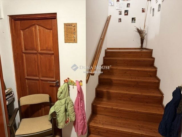 Eladó családi ház, Kozármislenyen 134.9 M Ft, 6 szobás