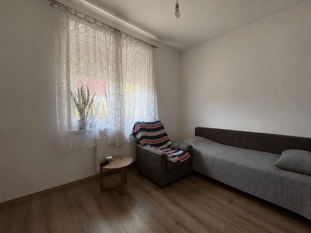 Eladó ikerház, Budapesten, XX. kerületben, Pacsirta utcában