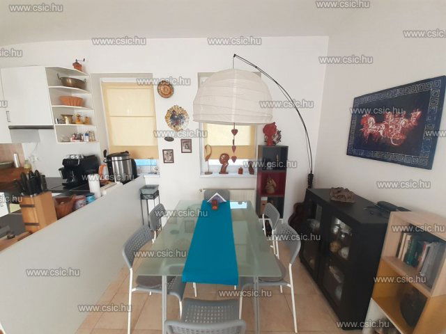 Eladó téglalakás, Budapesten, III. kerületben 79.9 M Ft