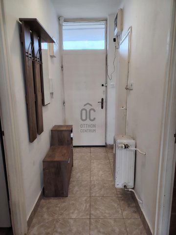 Eladó téglalakás, Szekszárdon, Kodály Zoltán utcában 34.9 M Ft