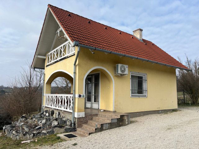 Eladó családi ház, Cserszegtomajon 65 M Ft / költözzbe.hu