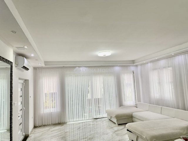 Eladó családi ház, Budapesten, XXII. kerületben 240 M Ft