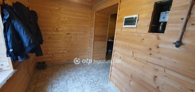 Eladó családi ház, Káptalanfán 30.9 M Ft, 2 szobás