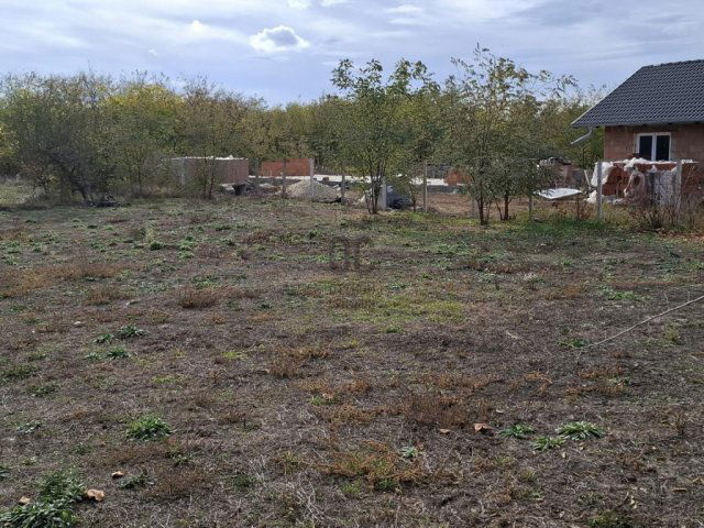 Eladó telek, Dánszentmiklóson 9.5 M Ft / költözzbe.hu