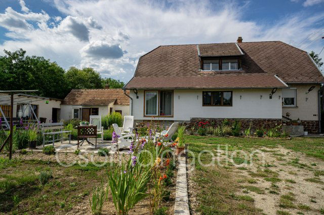 Eladó családi ház, Himodon 55 M Ft, 4 szobás