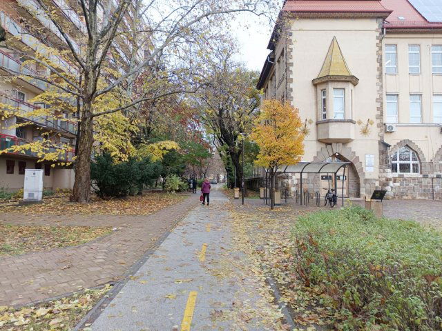 Eladó téglalakás, XIX. kerületben, Kosárfonó utcában