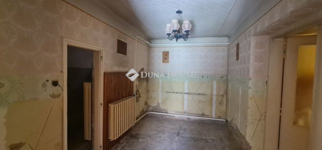 Eladó családi ház, Ócsán 83 M Ft, 4 szobás