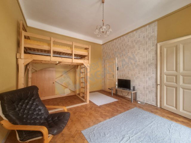 Kiadó téglalakás, albérlet, VII. kerületben, Dob utcában
