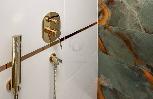 Eladó téglalakás, Budapesten, VII. kerületben 110.9 M Ft