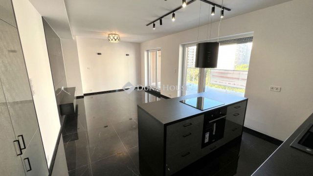 Eladó téglalakás, Budapesten, XIII. kerületben 148 M Ft