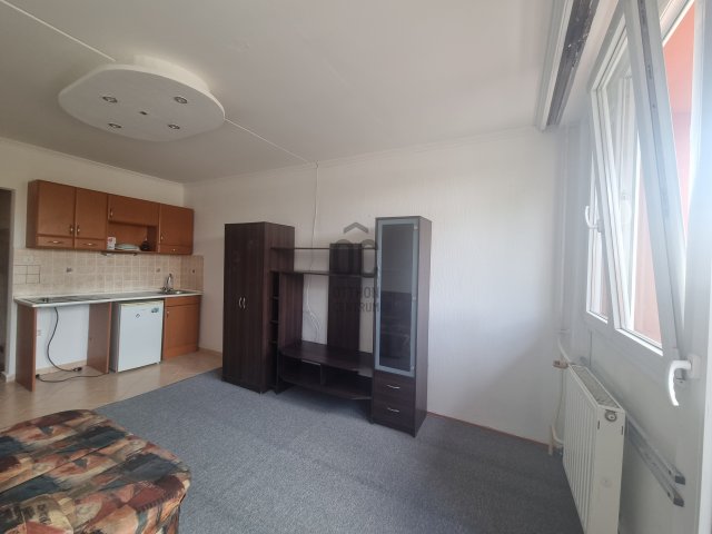 Eladó panellakás, Siófokon 34.9 M Ft, 1 szobás