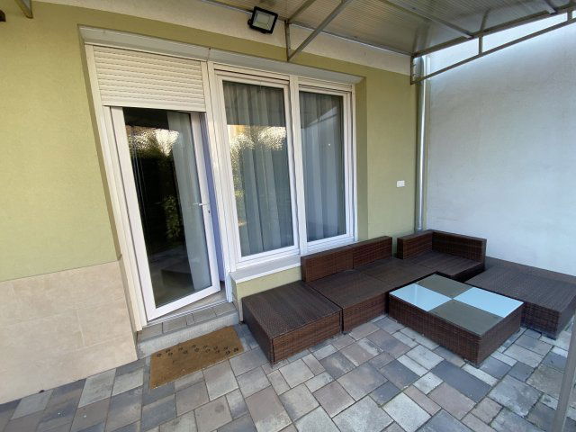 Kiadó családi ház, albérlet, Kecskeméten 440 E Ft / hó