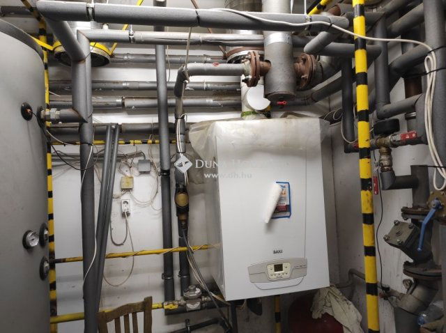 Eladó ipari ingatlan, Fonyódon 200 M Ft / költözzbe.hu