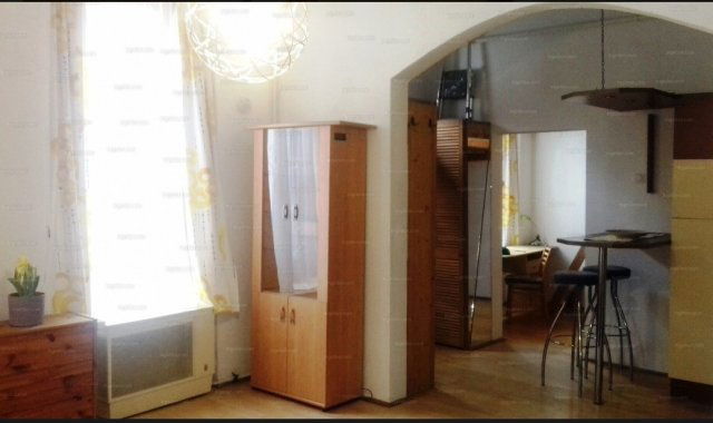 Kiadó téglalakás, albérlet, VI. kerületben, Hajós utcában