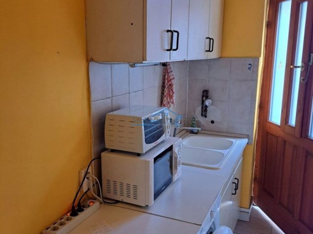 Kiadó téglalakás, albérlet, VII. kerületben, Nefelejcs utcában