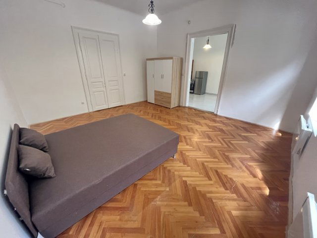 Kiadó téglalakás, albérlet, Kaposváron 120 E Ft / hó, 1 szobás